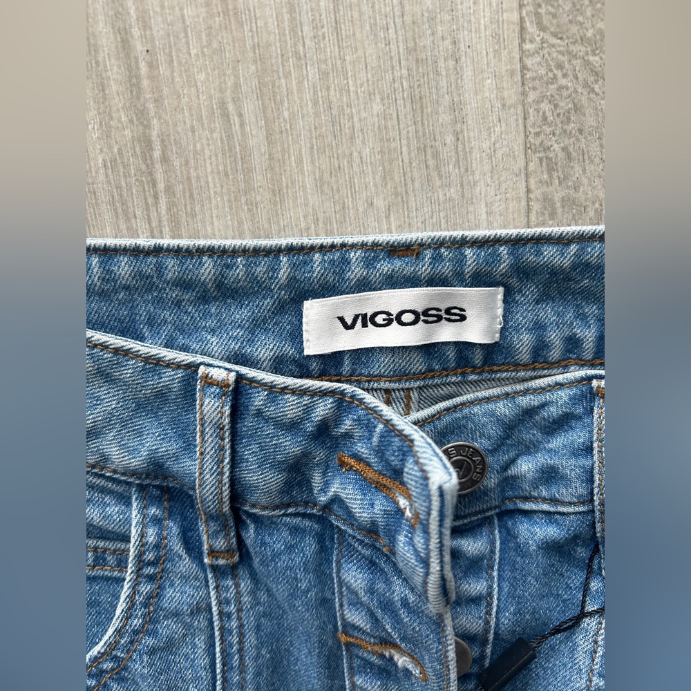 VIGOSS denim midi skirt button closure NWT - Picture 4 of 5